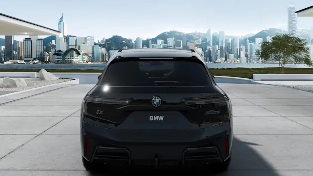 BMW iX M70