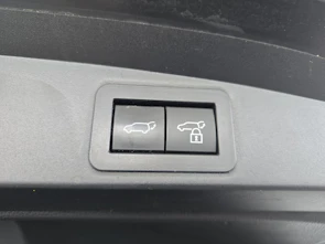 Fahrzeugbild TOYOTA Corolla Touring Sports 2.0 HSD GR Sport / ab 3,99% Leasing bei Abschluss einer Protect Autoversicherung