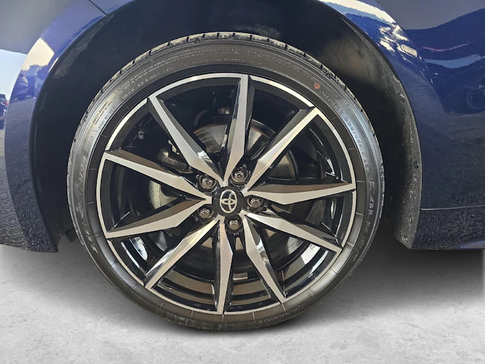 Fahrzeugbild TOYOTA COROLLA