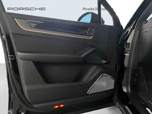 Porsche Cayenne Turbo E-Hybrid Coupé mit GT-Paket