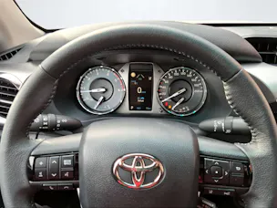 Toyota Hilux Double Cab.-Pick-up 2.4 D-4D 150 Style