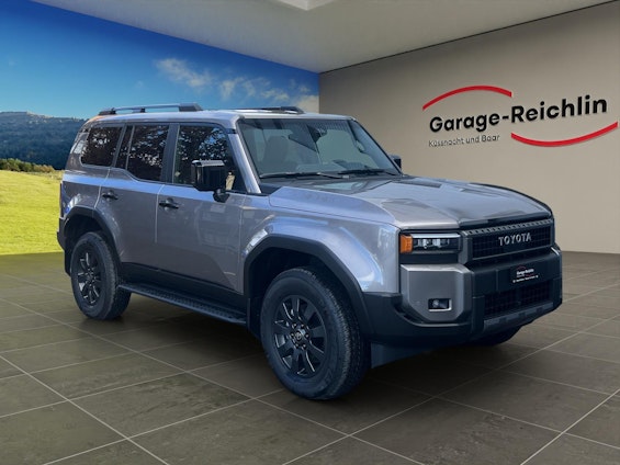 Vehicle image 6 Vehicle image 6