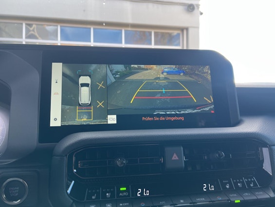 Vehicle image 12 Vehicle image 12