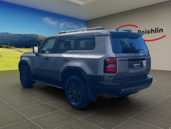 Vehicle image 2 Vehicle image 2