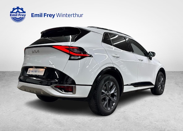 Vehicle image 4 Vehicle image 4