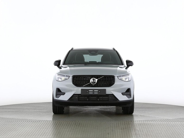 immagine del veicolo VOLVO XC40