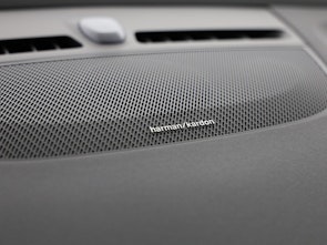 immagine del veicolo VOLVO XC40 2.0 B3 MH Plus Dark