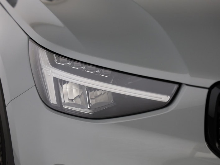 immagine del veicolo VOLVO XC40