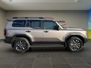 Toyota Land Cruiser 2.8 D 48V Invincible
