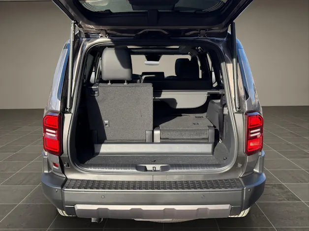 Toyota Land Cruiser 2.8 D 48V Invincible
