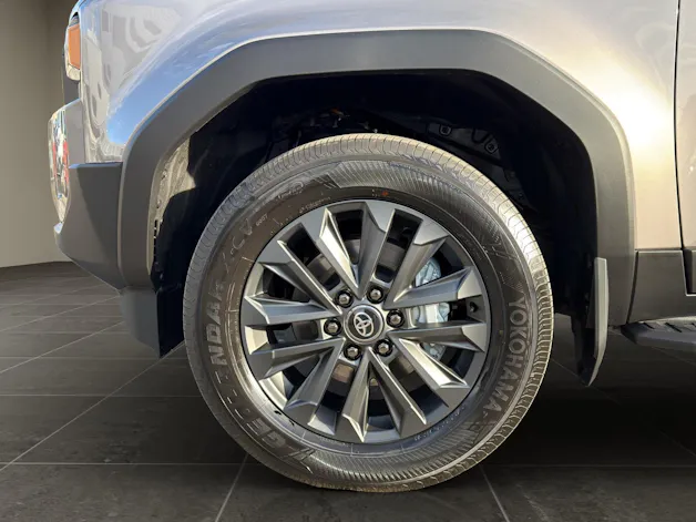 Toyota Land Cruiser 2.8 D 48V Invincible