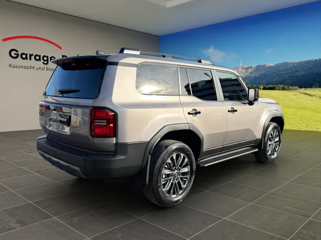 Toyota Land Cruiser 2.8 D 48V Invincible