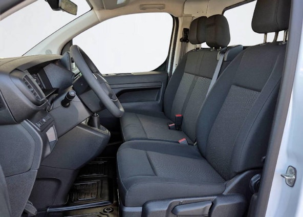 Vehicle image 6 Vehicle image 6