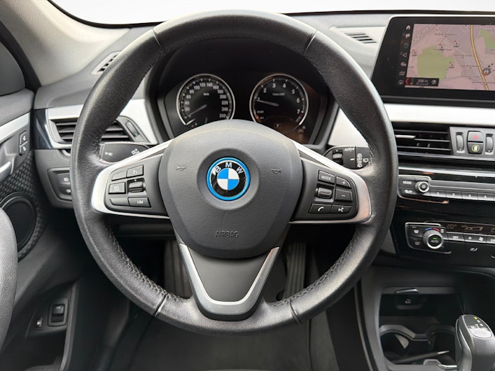 Vehicle image BMW X1