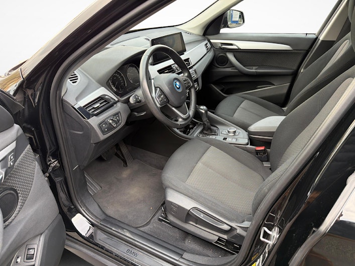 Vehicle image BMW X1