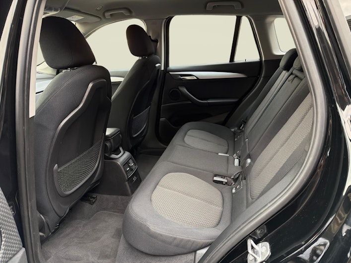 Vehicle image BMW X1