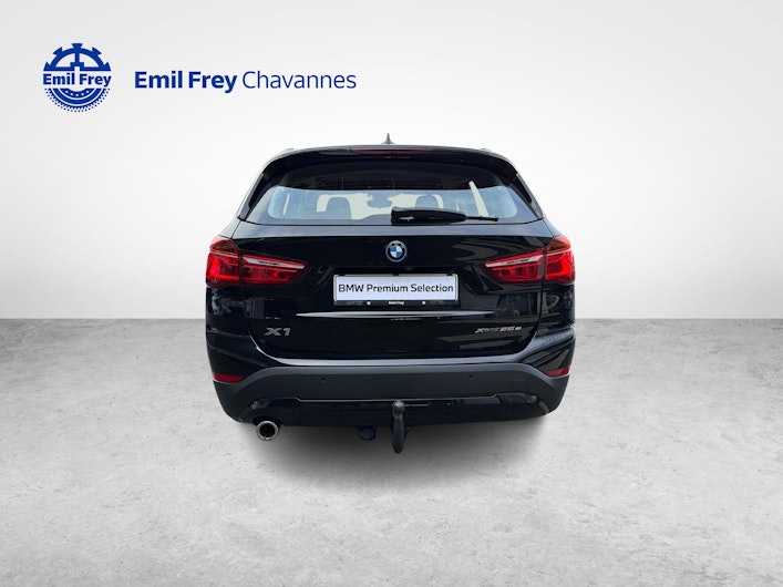 Vehicle image BMW X1