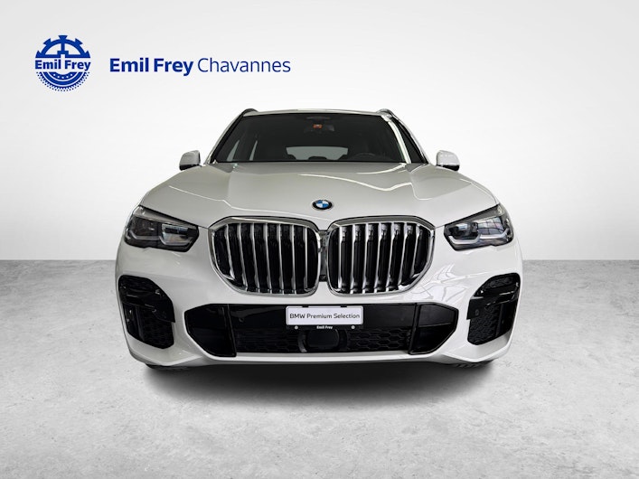 Vehicle image BMW X5