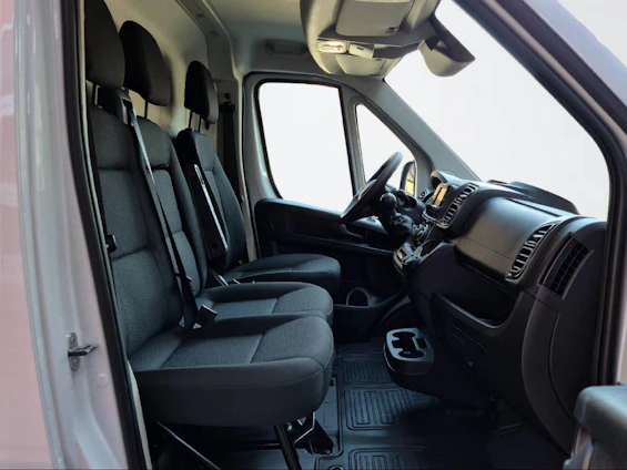 image du véhicule 8 image du véhicule 8