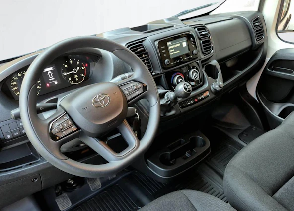 image du véhicule 10 image du véhicule 10