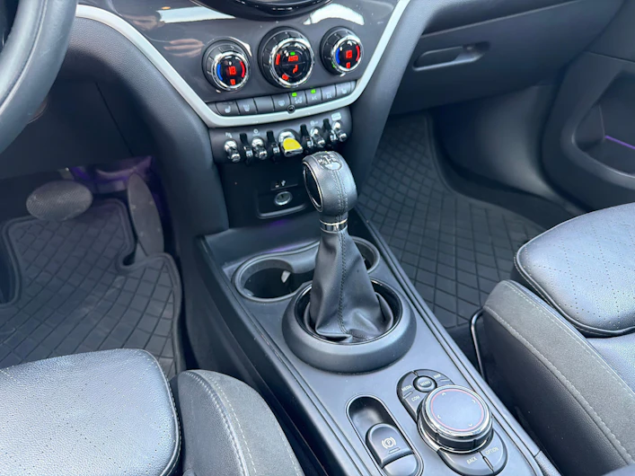 image du véhicule MINI COUNTRYMAN