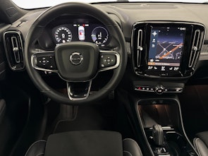 Vehicle image VOLVO XC40 1.5 T5 PiH R-Design