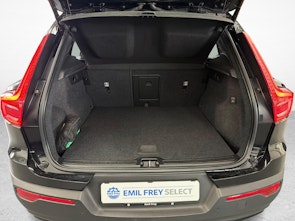 Vehicle image VOLVO XC40 1.5 T5 PiH R-Design