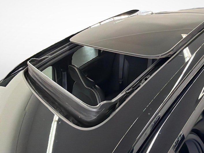 Vehicle image VOLVO XC40