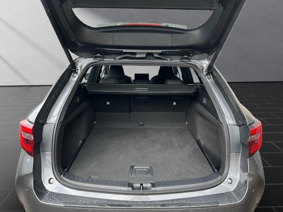 Vehicle image 10 Vehicle image 10