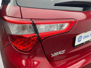 Fahrzeugbild TOYOTA Yaris 1.5 VVT-i HSD Style