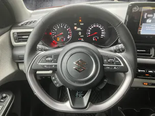 Suzuki Swift 1.2 Sakura Top Hybrid 4x4