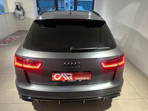 Audi RS6 Avant 4.0 V8 TFSI quattro T-Tronic