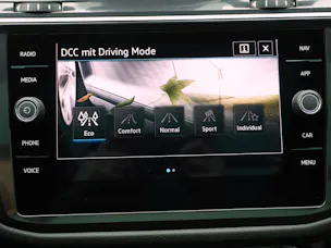 VW Tiguan Allspace 2.0 TDI DSG R-Line Black Style 4Motion