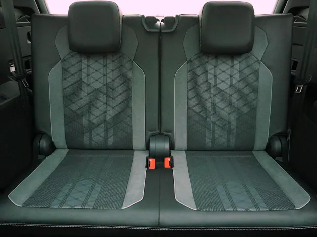 VW Tiguan Allspace 2.0 TDI DSG R-Line Black Style 4Motion
