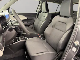 Suzuki Swift 1.2 Sakura Top Hybrid