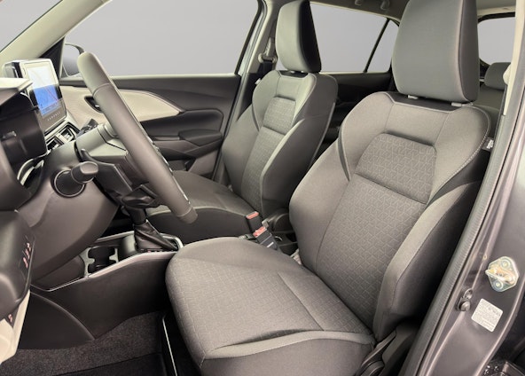 Vehicle image 5 Vehicle image 5