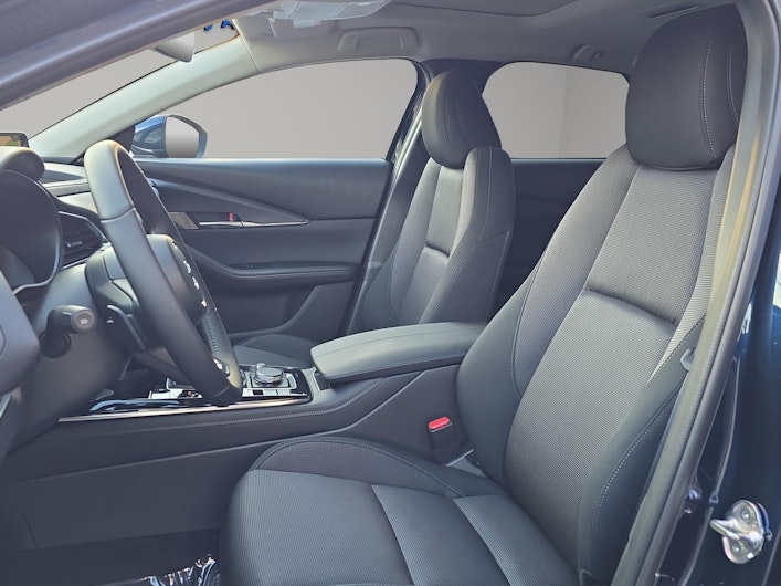 Vehicle image MAZDA CX-30