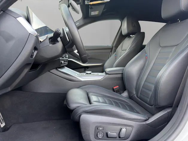 BMW 320d xDrive 48V Touring Steptronic M Sport