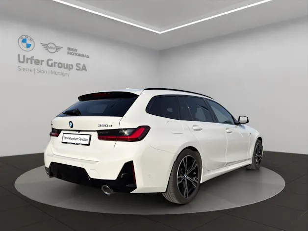 BMW 320d xDrive 48V Touring Steptronic M Sport