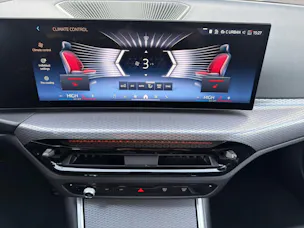BMW 320d xDrive 48V Touring Steptronic M Sport