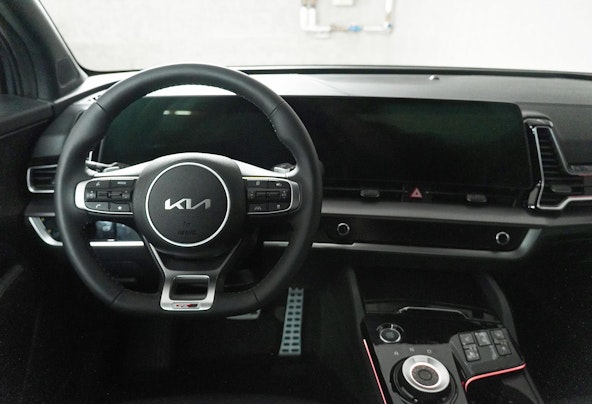 Vehicle image 4 Vehicle image 4