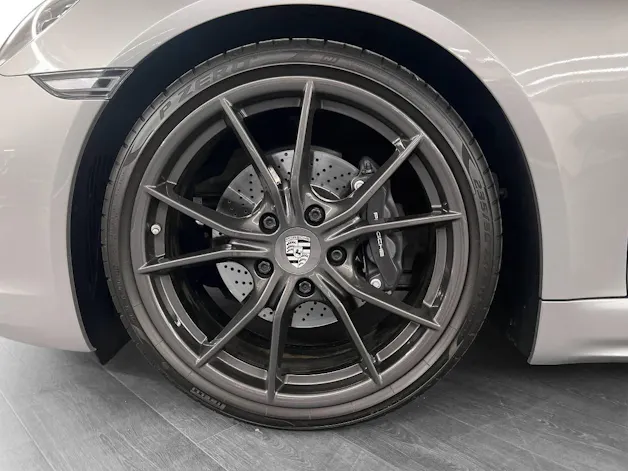 Porsche 718 Boxster T