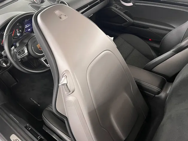 Porsche 718 Boxster T