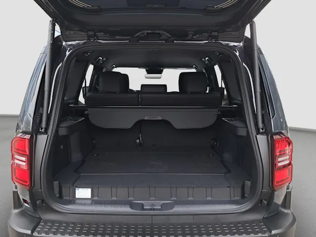 Toyota Land Cruiser 2.8 D 48V Style