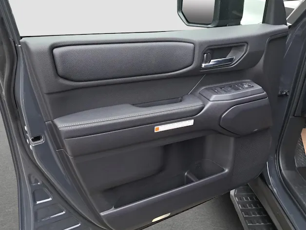 Toyota Land Cruiser 2.8 D 48V Style