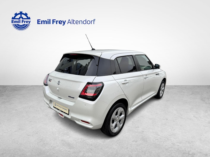 Vehicle image SUZUKI SWIFT