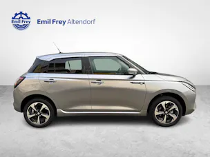 Suzuki Swift 1.2 Sakura Top Hybrid 4x4