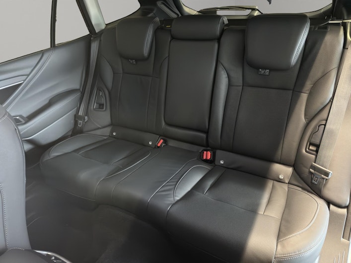 Vehicle image SUBARU OUTBACK