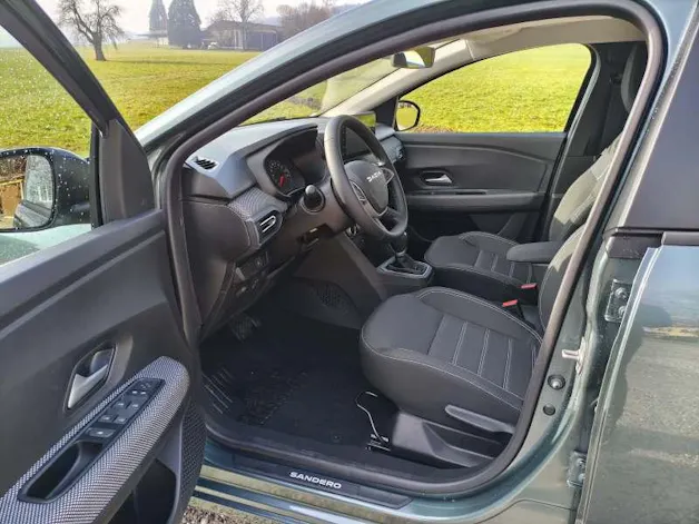 Dacia Sandero journey TCe 90 auto
