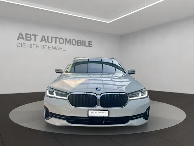 BMW 530e xDrive Touring